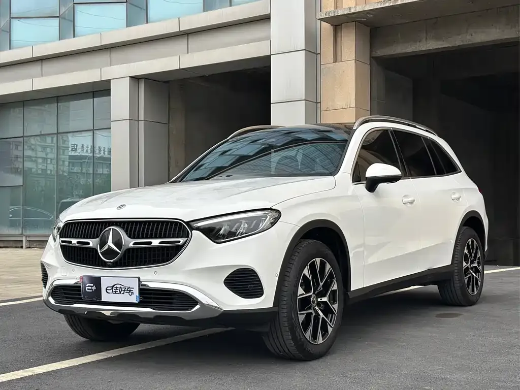 Mercedes-Benz GLC — фото 1