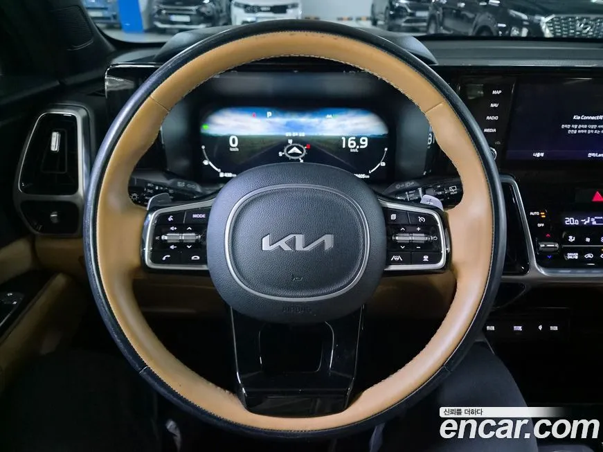 Kia Sorento — фото 3