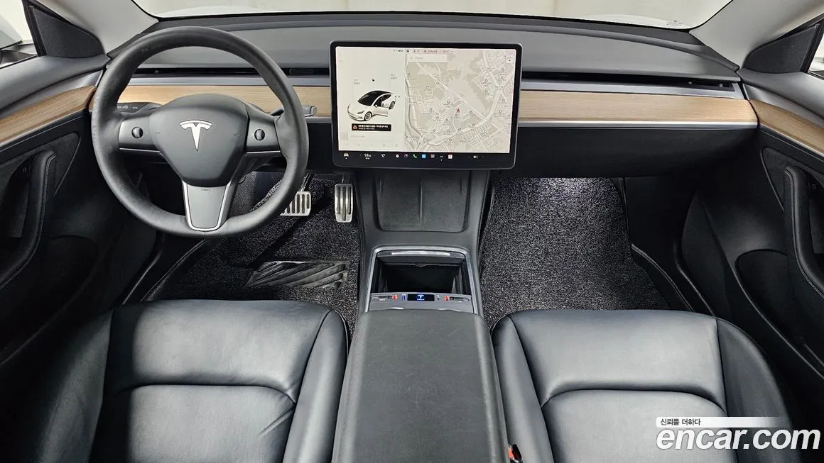 Tesla Model 3 — фото 9