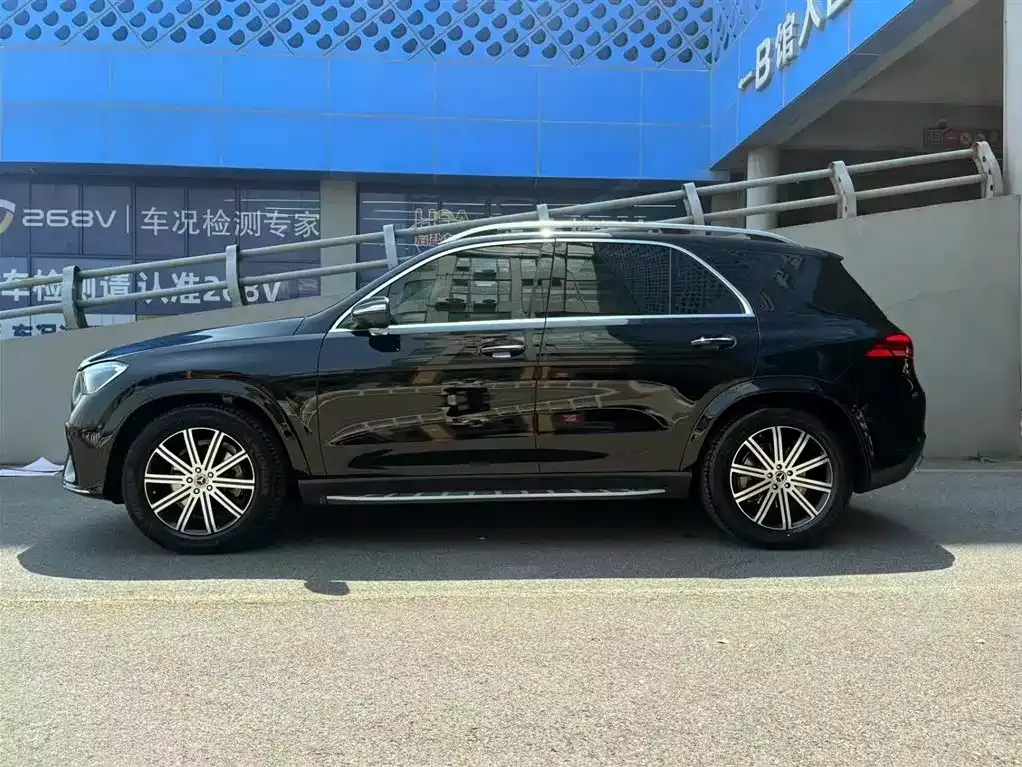 Mercedes-Benz GLE — фото 10