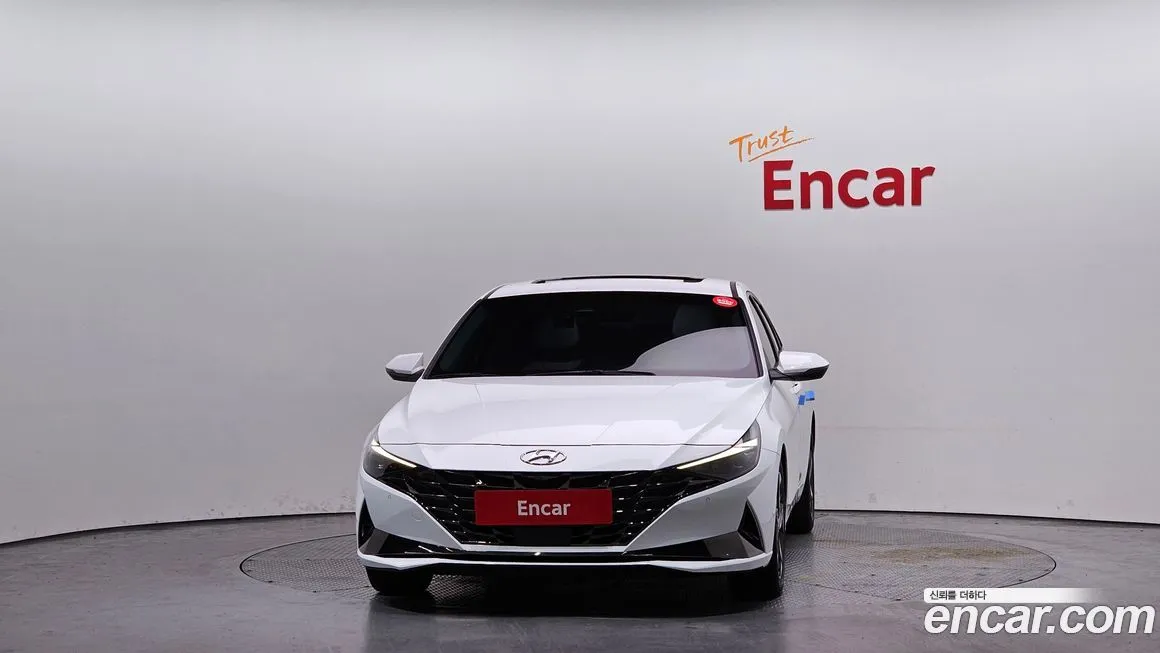 Hyundai AVANTE — фото 2