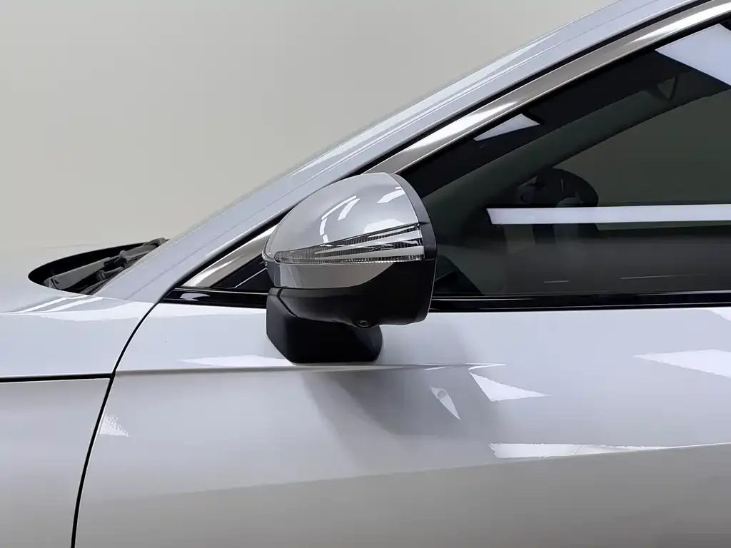 Geely Galaxy L6 2025 из CN, фото 5