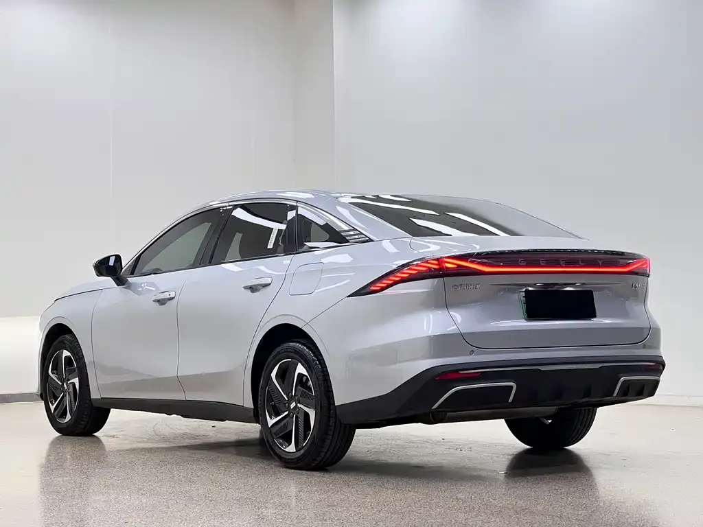 Geely Galaxy L6 2025 из CN, фото 2