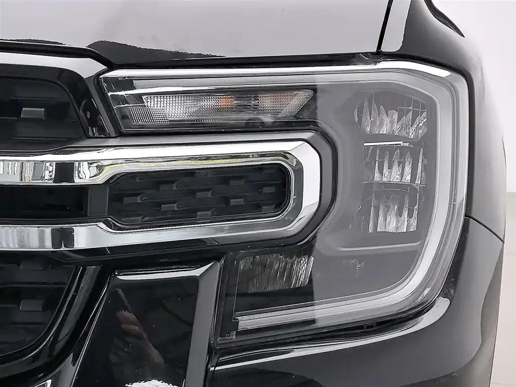 Ford Ranger — фото 10