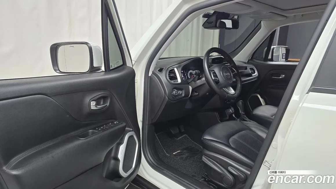 Jeep Renegade 2021 из KR, фото 6