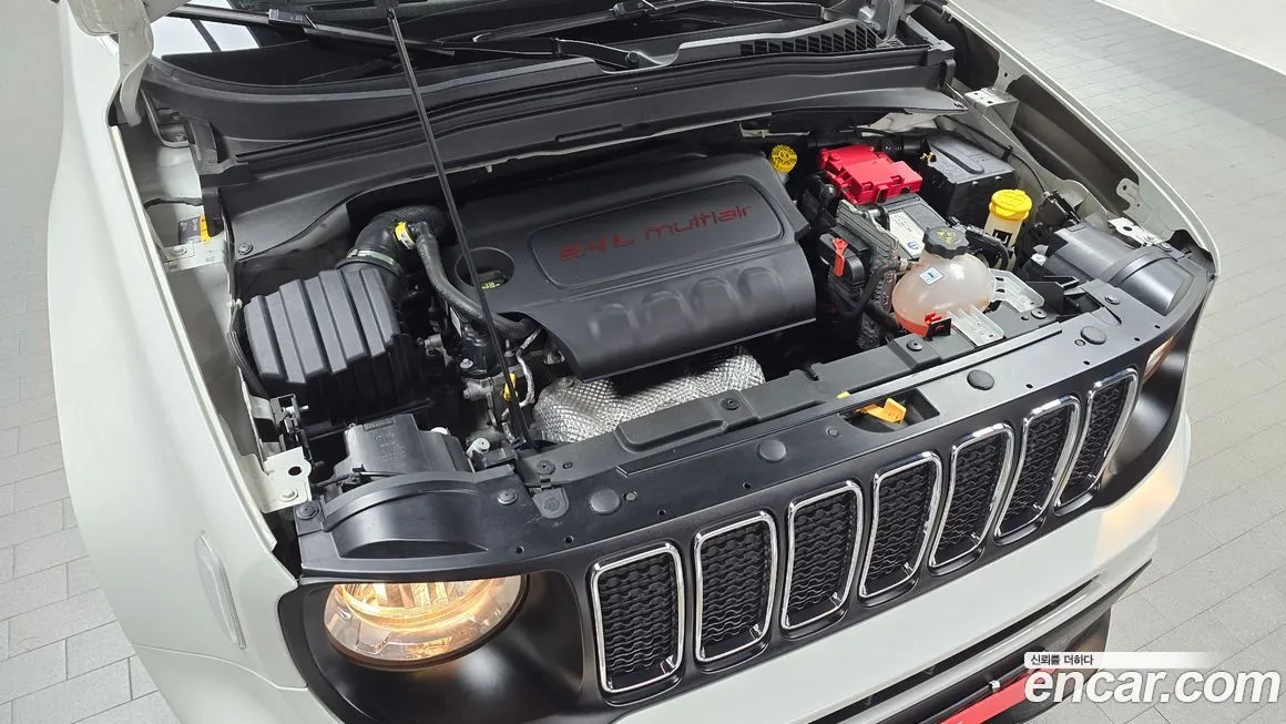 Jeep Renegade 2021 из KR, фото 10