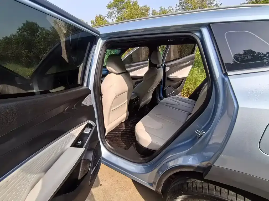 Geely Boyue — фото 4