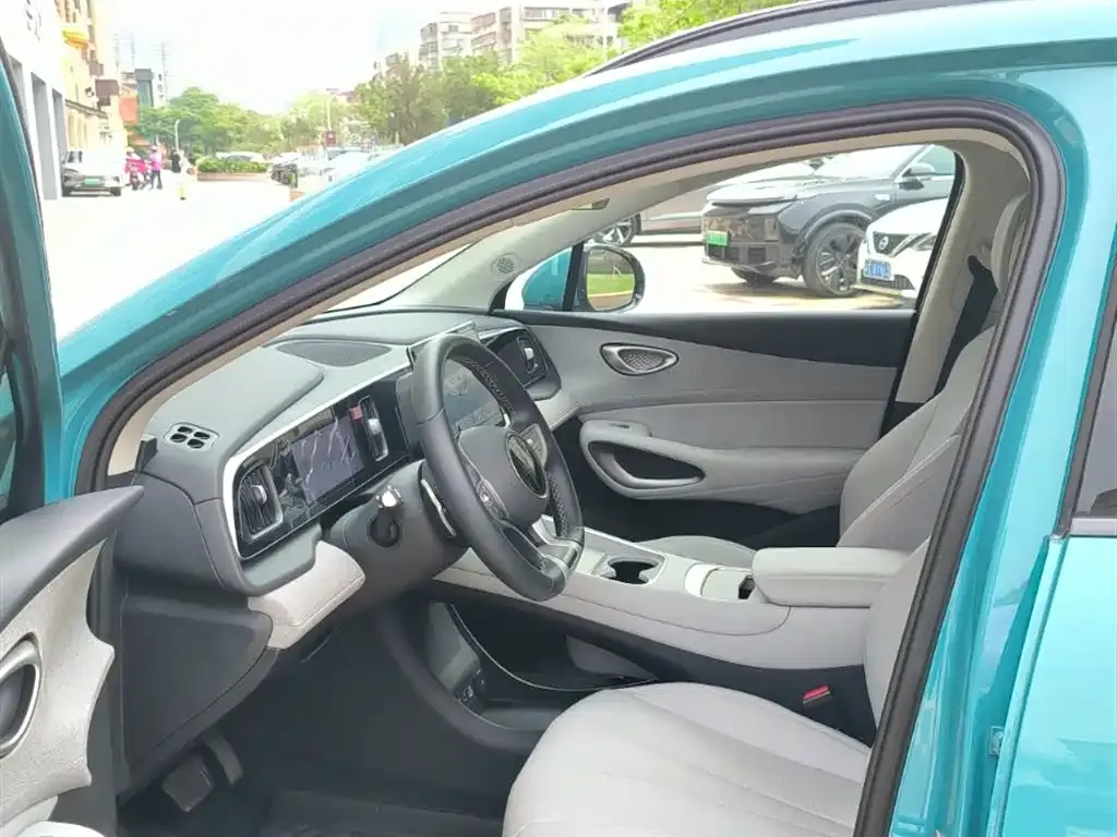 BYD Hiace 05 EV — фото 4
