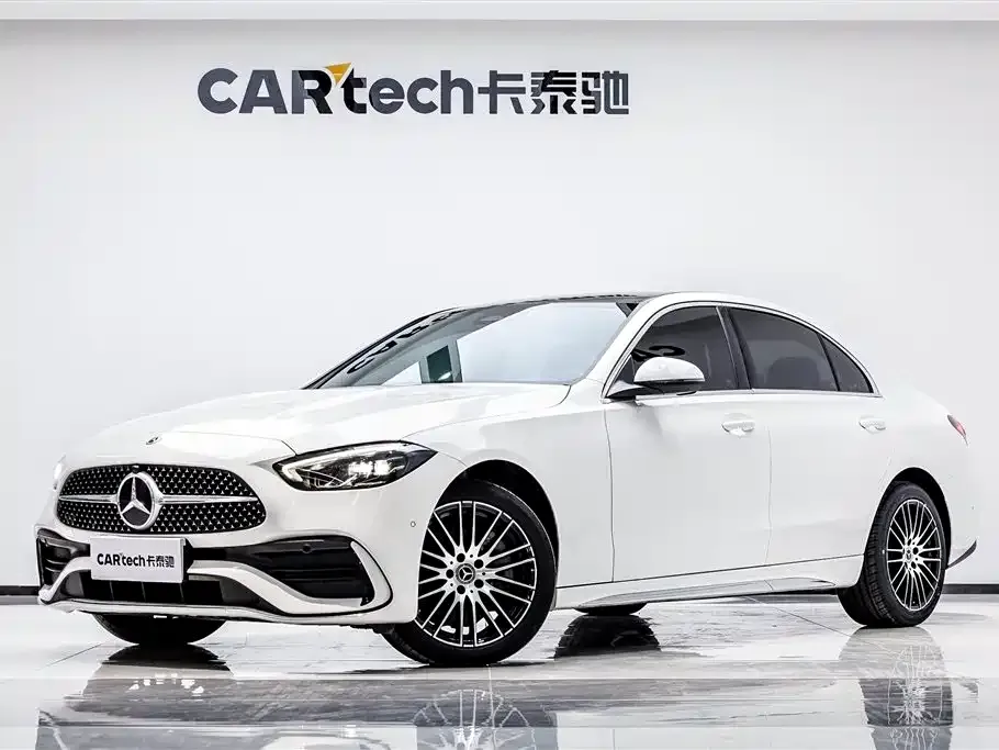 Mercedes-Benz C-Class — фото 1