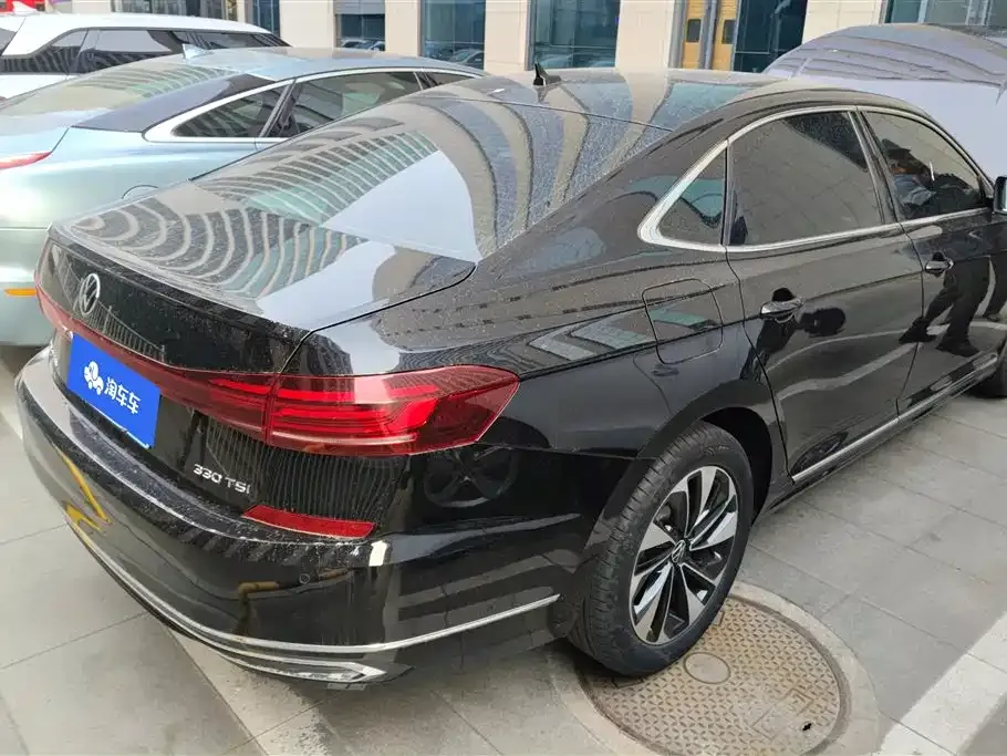 Volkswagen Passat — фото 2