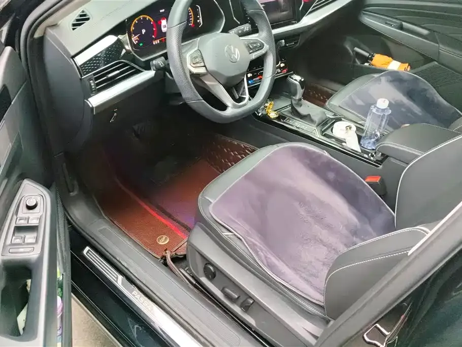 Volkswagen Passat — фото 6
