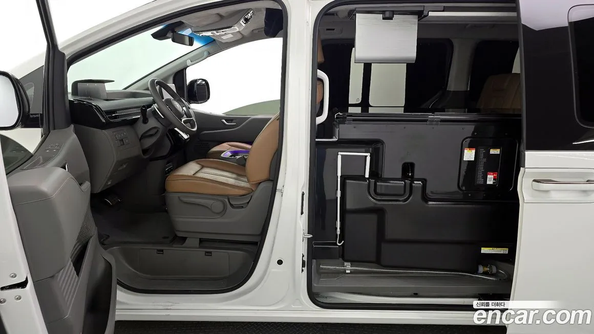 Hyundai Staria 2024 из KR, фото 4
