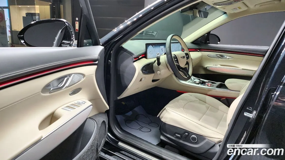 Genesis GV70 — фото 10