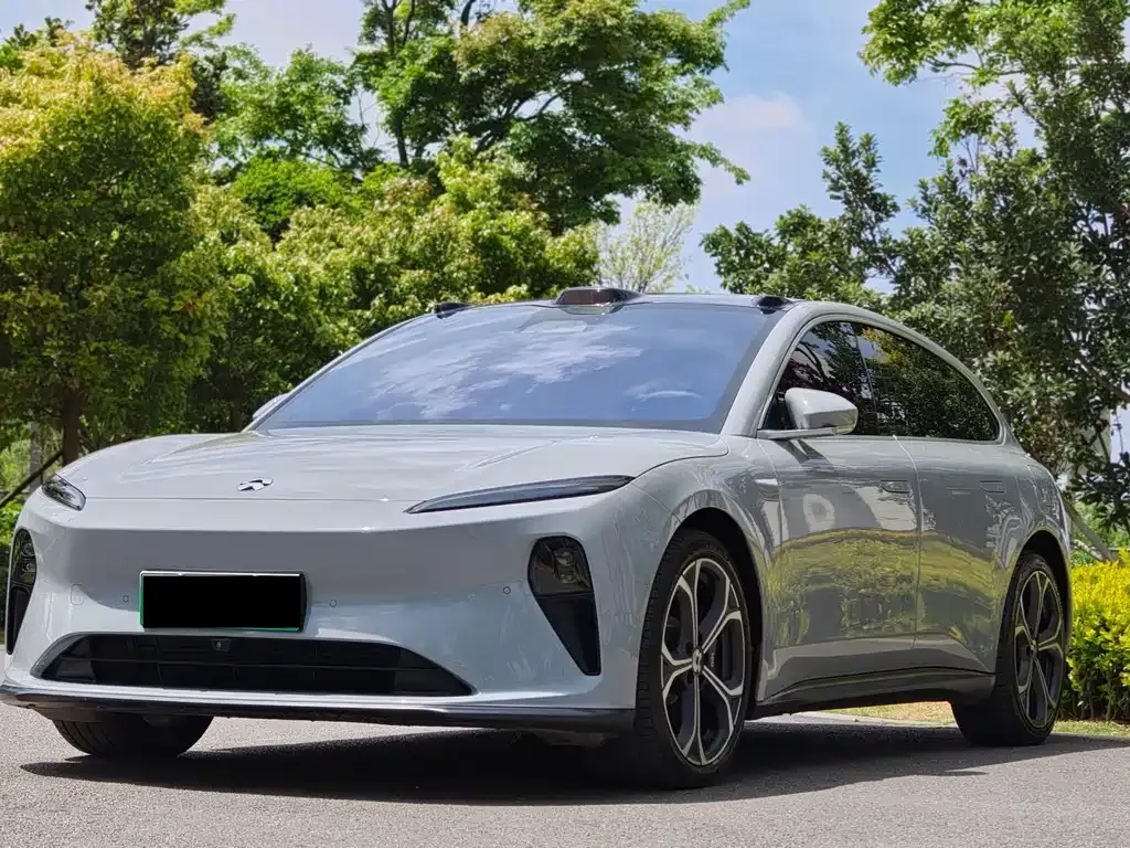 NIO ET5T