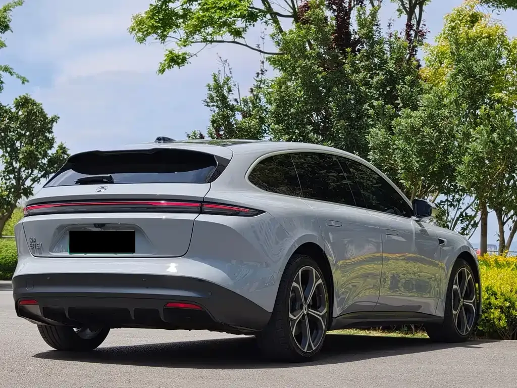 NIO ET5T 2024 из CN, фото 6