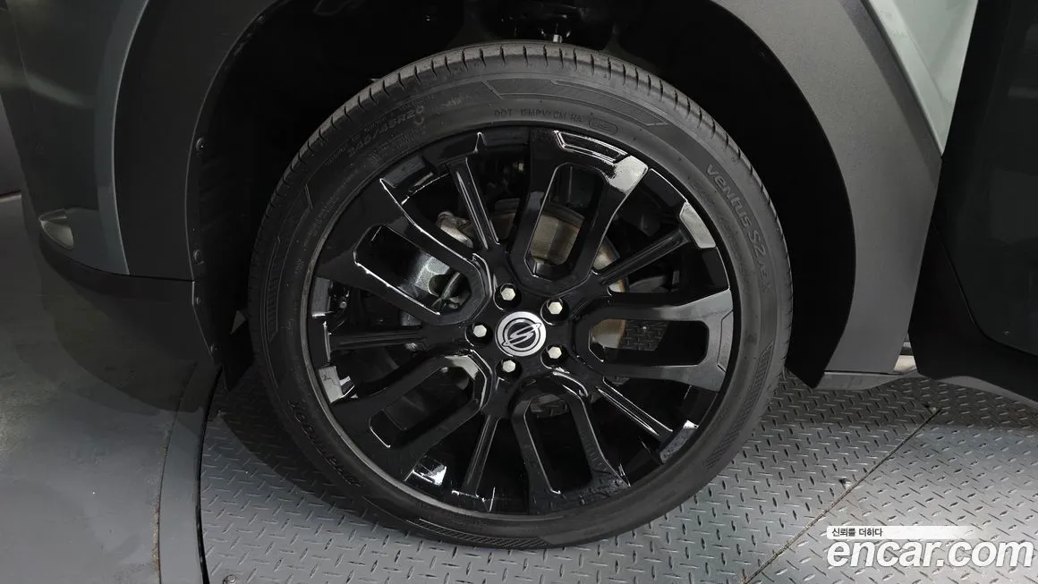 KG Mobility (Ssangyong) Torres — фото 9