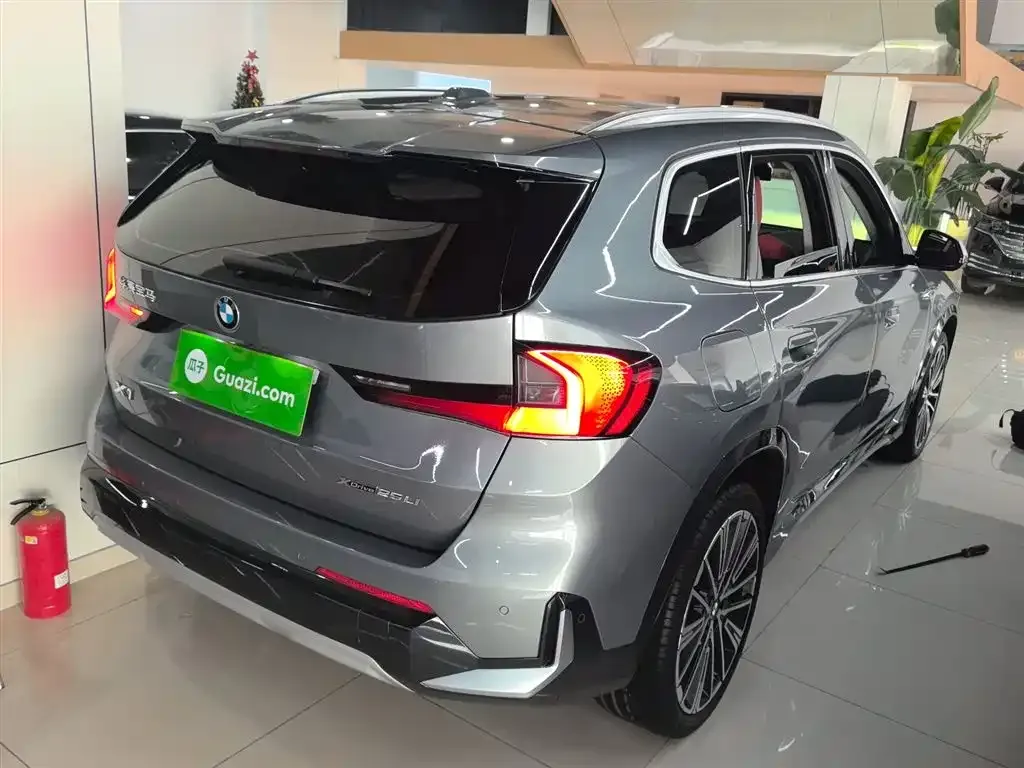BMW X1 — фото 10
