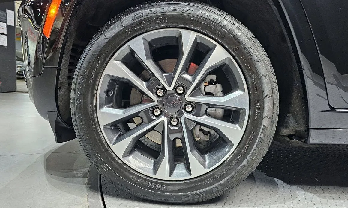 Jeep Cherokee 2023 из KR, фото 8