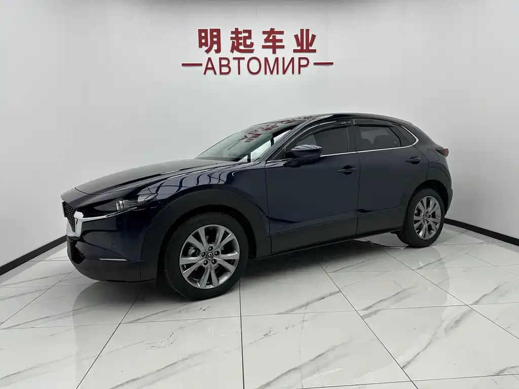 Mazda CX-30 — фото 1