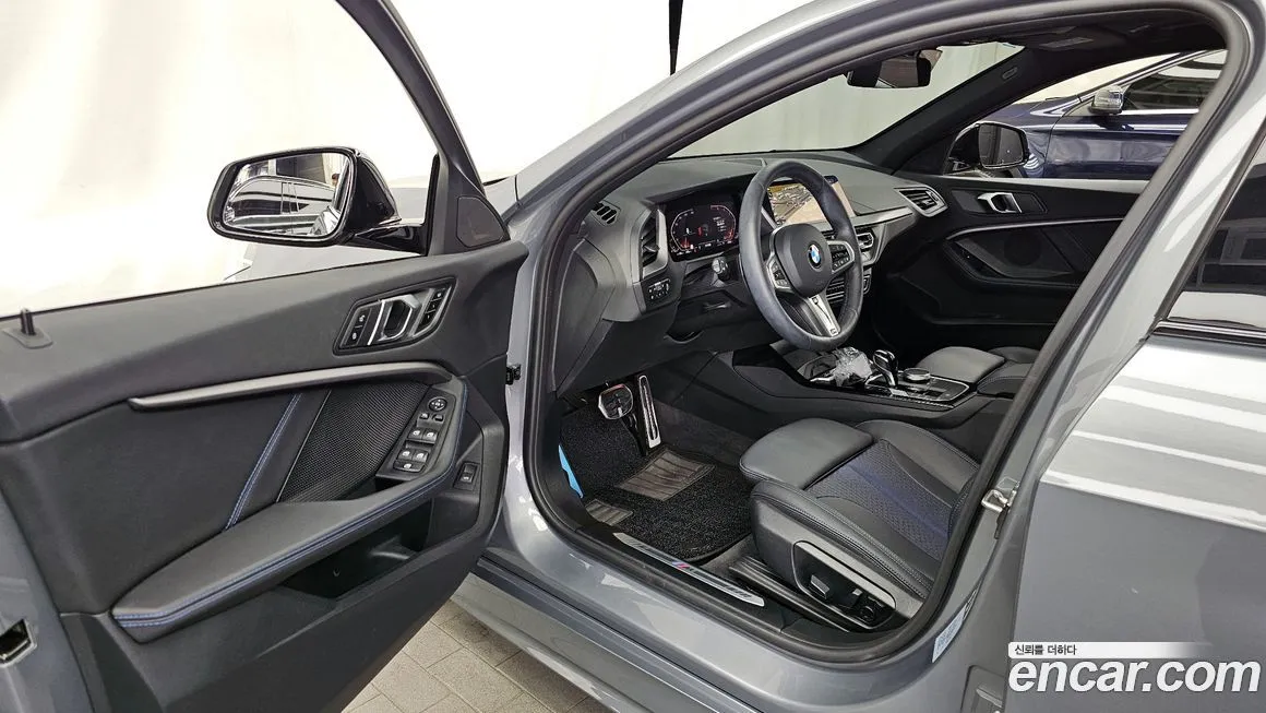 BMW 1-Series 2024 из KR, фото 10
