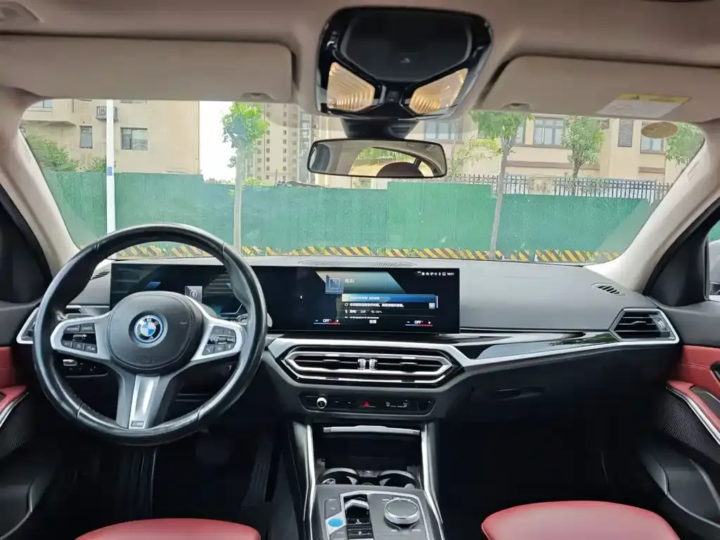 BMW i3 — фото 3