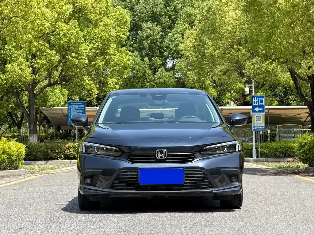 Honda Civic — фото 8