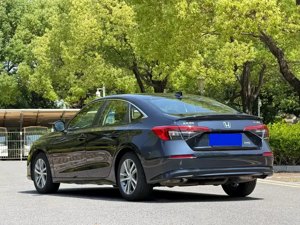 Honda Civic — фото 4