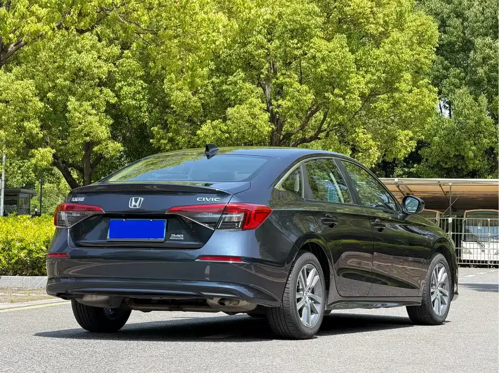 Honda Civic — фото 5