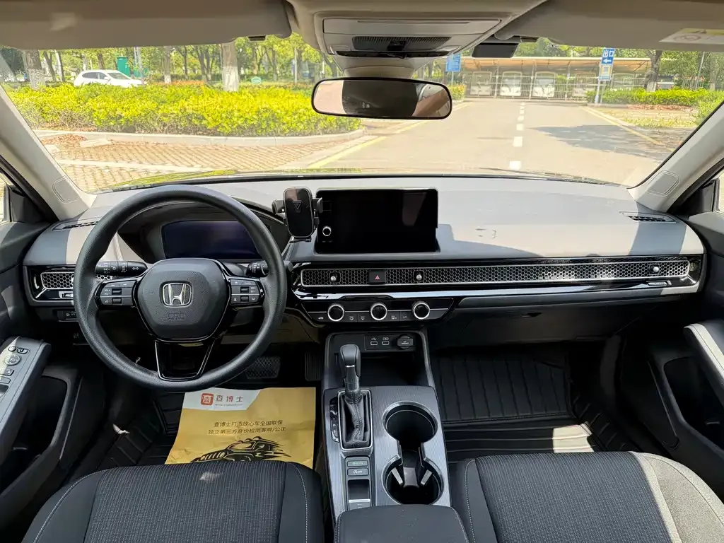 Honda Civic — фото 9