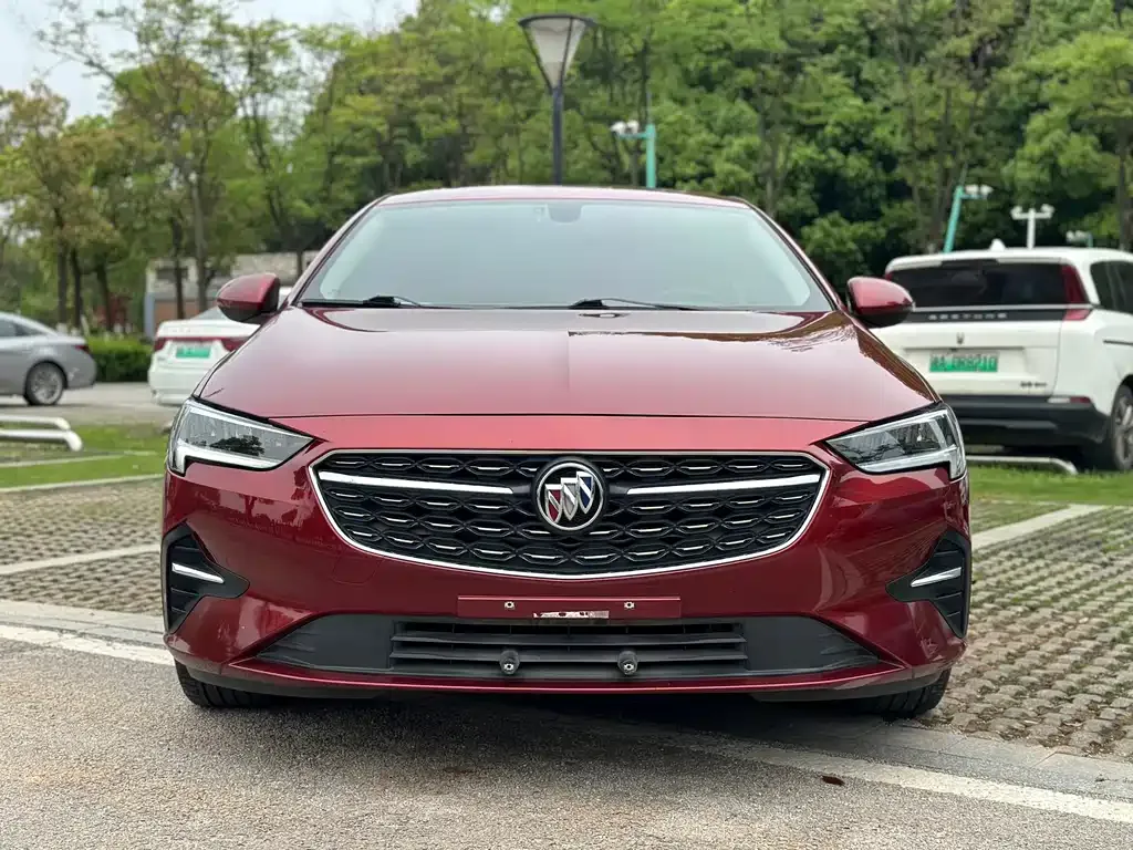 Buick Regal — фото 2