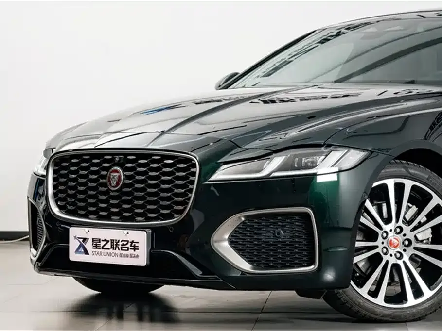 Jaguar XFL — фото 8