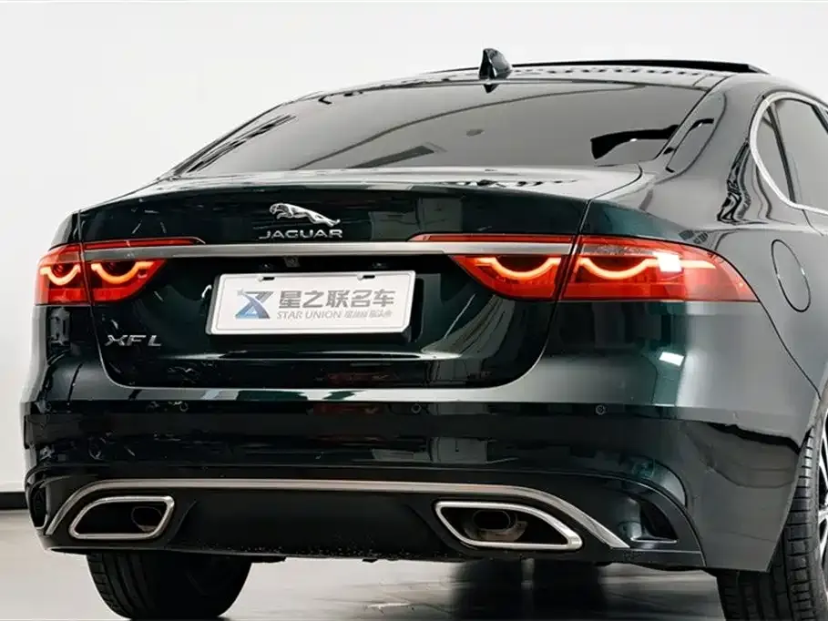 Jaguar XFL — фото 10