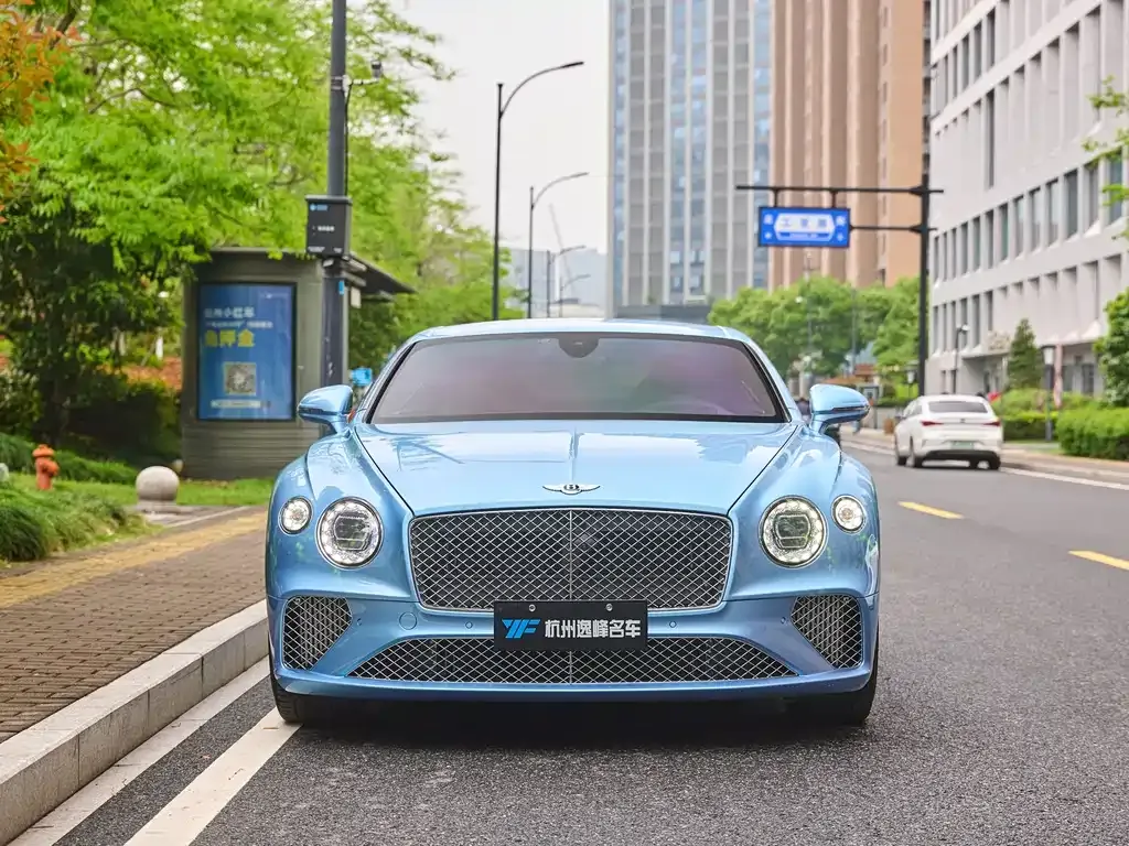 Bentley Continental — фото 4