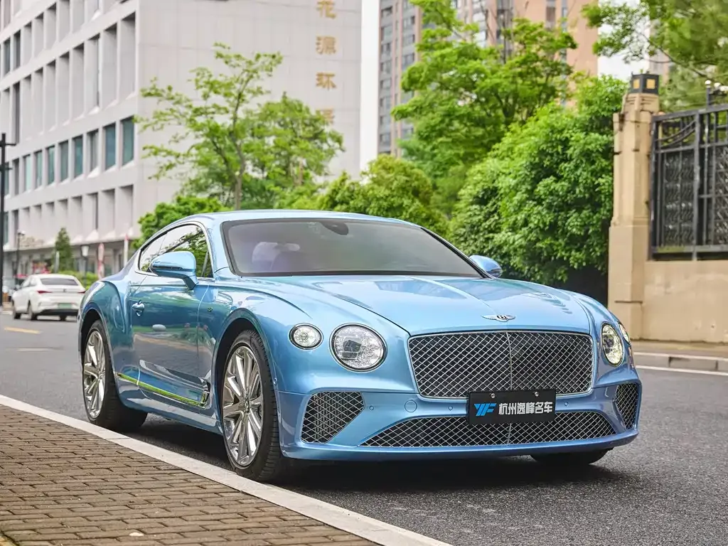 Bentley Continental — фото 6