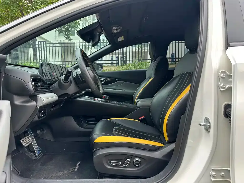 GAC Motor Shadow Leopard — фото 7