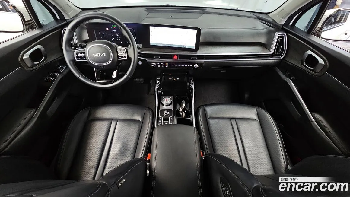 Kia Sorento — фото 6