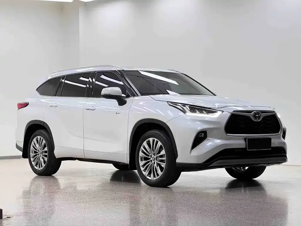 Toyota Highlander — фото 5