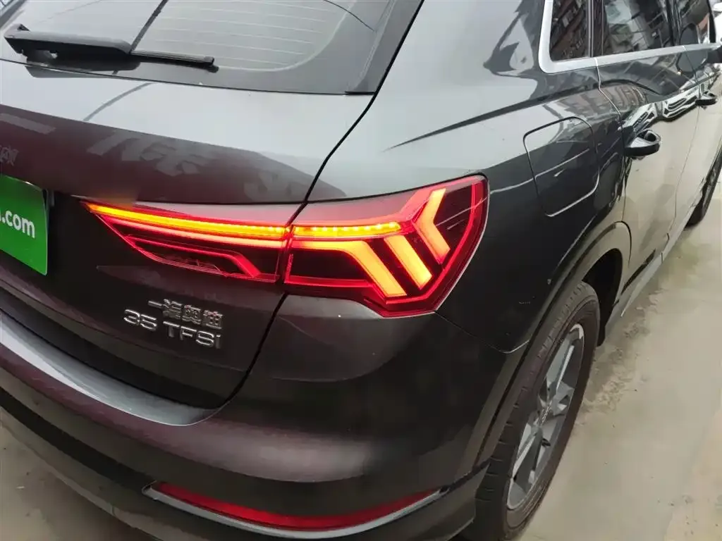 Audi Q3 2021 из CN, фото 9