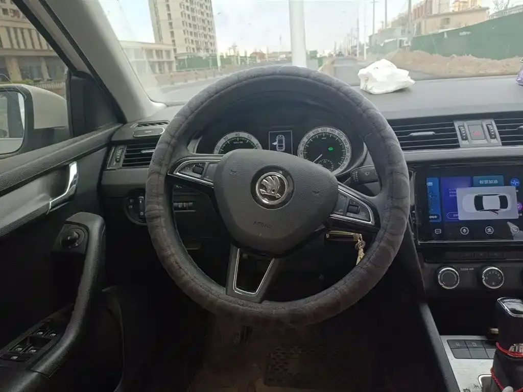 Skoda Octavia 2022 из CN, фото 7
