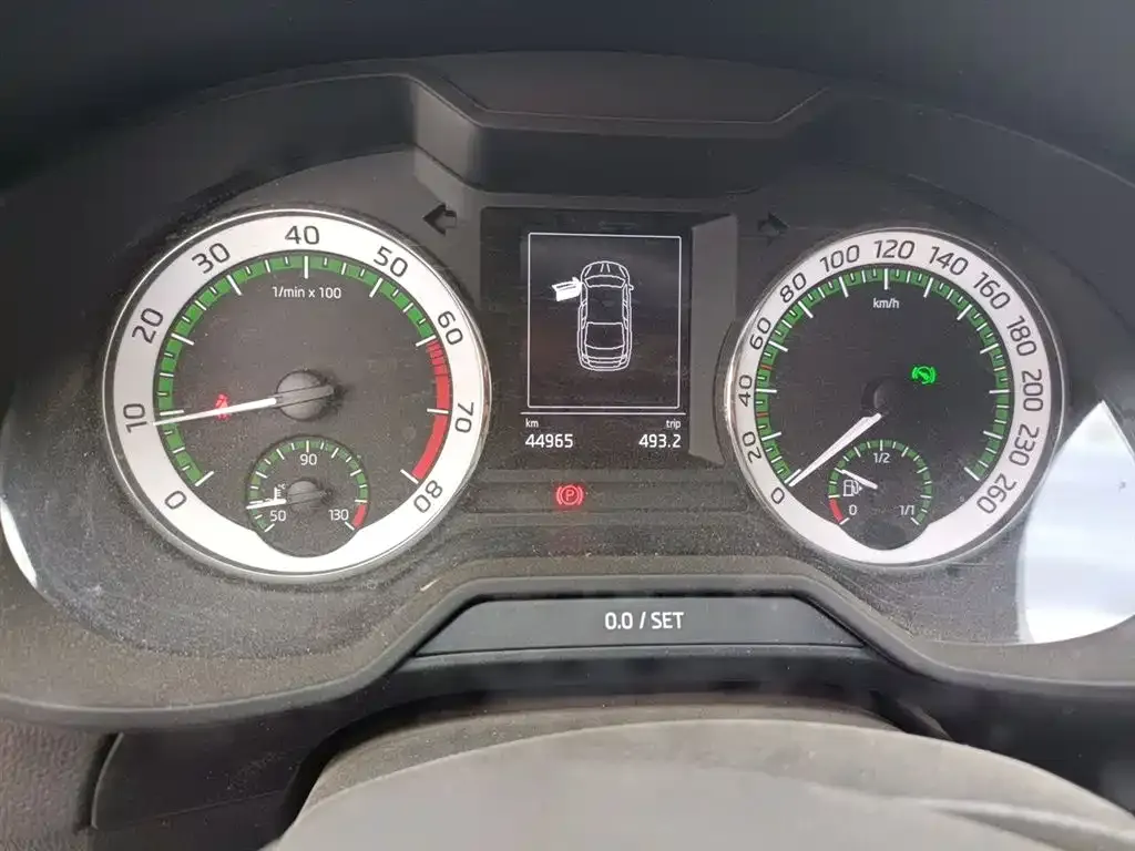 Skoda Octavia 2022 из CN, фото 8
