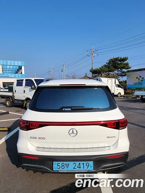 Mercedes-Benz EQB 2023 из KR, фото 5