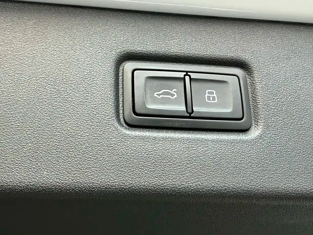 Audi Q5 e-tron 2022 из CN, фото 10
