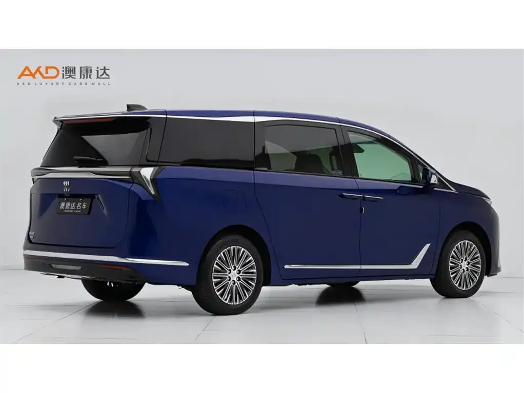 Buick GL8 Hybrid — фото 6
