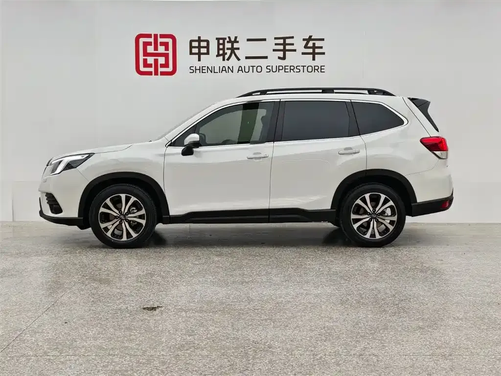 Subaru Forester — фото 6
