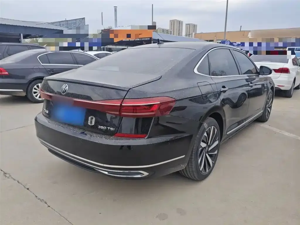 Volkswagen Passat — фото 4