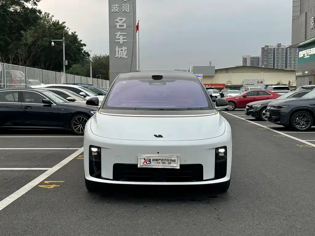 Li Auto i8 2025 из CN, фото 10