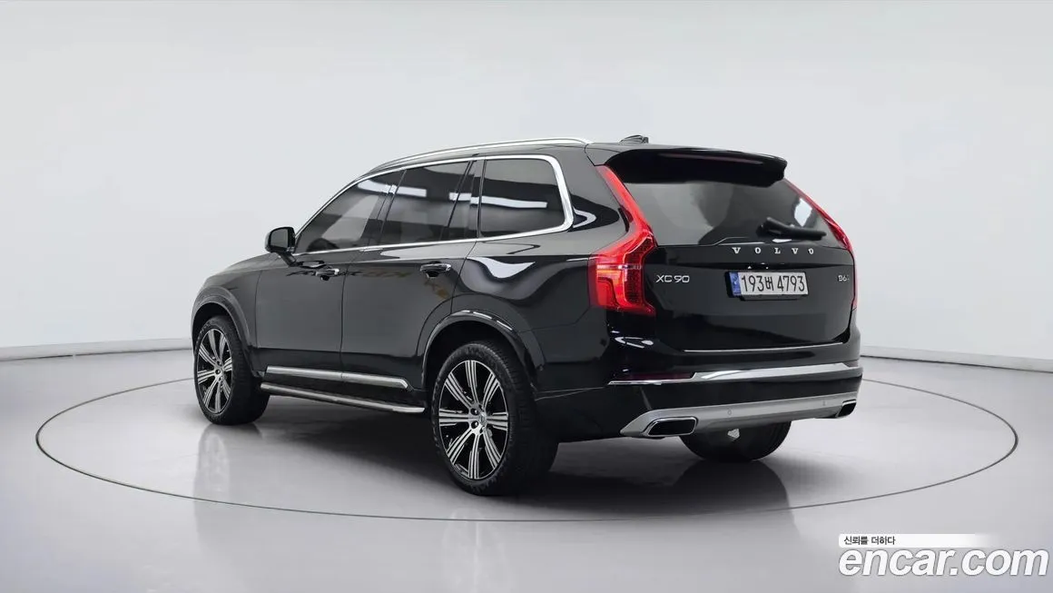 Volvo XC90 — фото 4