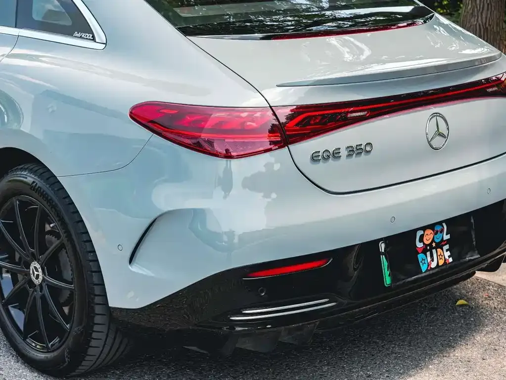 Mercedes-Benz EQE 2023 из CN, фото 2