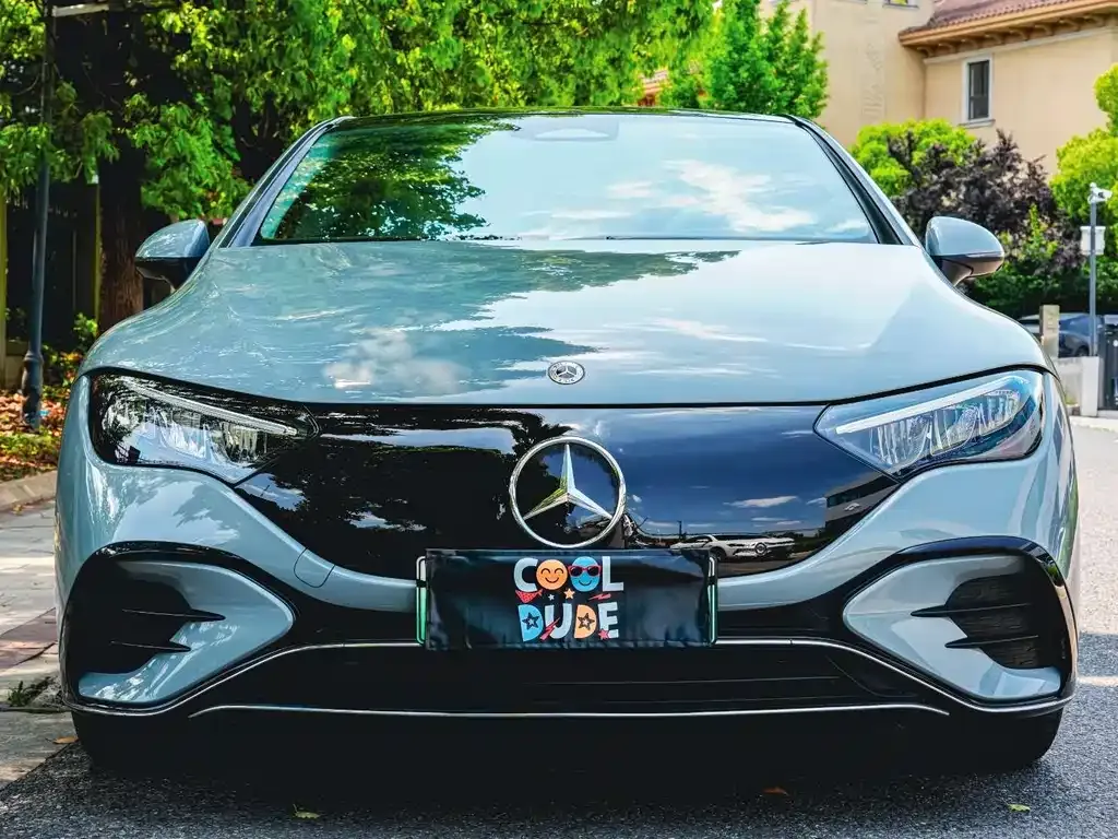 Mercedes-Benz EQE 2023 из CN, фото 4