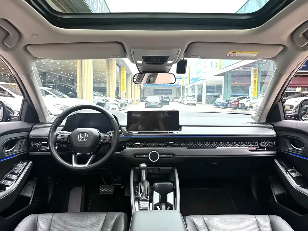 Honda Accord — фото 6